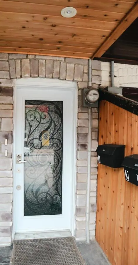 Toronto Junction Hideaway Διαμέρισμα 0*,  Καναδάς