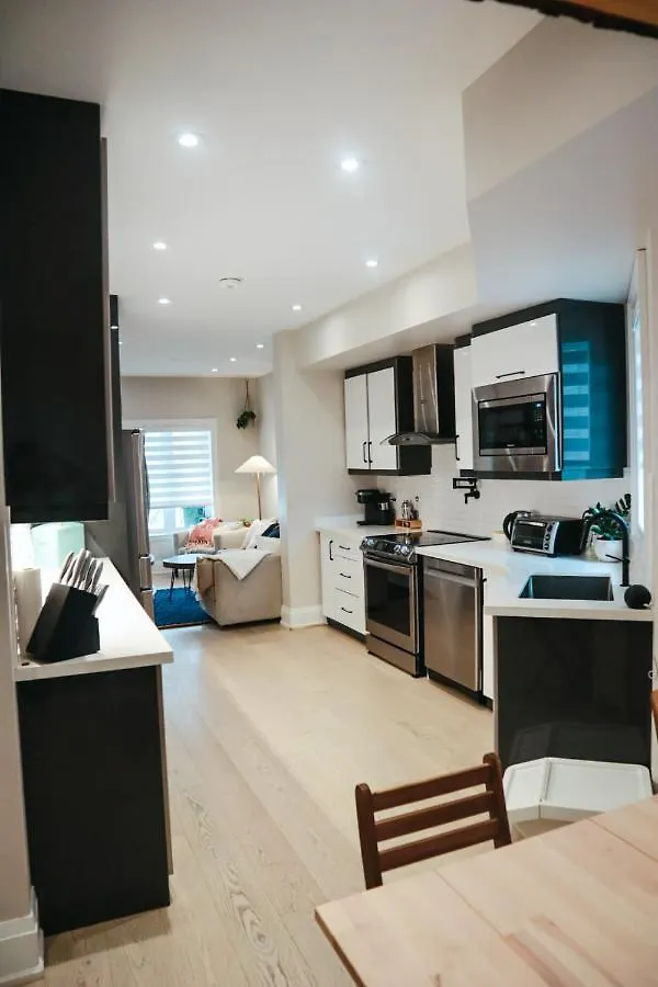 Toronto Junction Hideaway Διαμέρισμα
